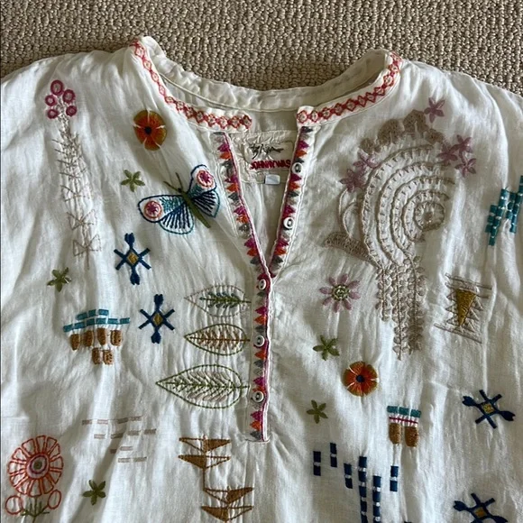Johnny Was Embroidered White Shift Dress - Picture 3 of 6